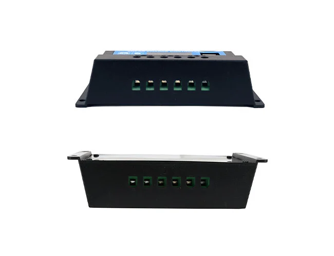 Pengawal caj solar pwm